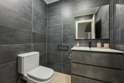 b63451b89e7aab16d601e1de491f9db7 - 32