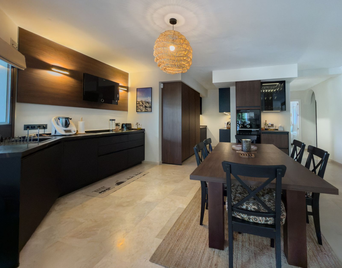 b63451b89e7aab16d601e1de491f9db7 - 7