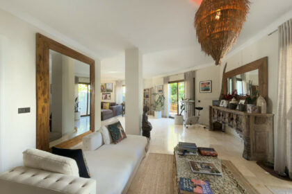 b63451b89e7aab16d601e1de491f9db7 - 8