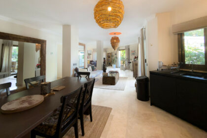 b63451b89e7aab16d601e1de491f9db7 - 9