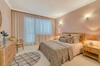 b6a3983b35454cf38ccc930065d90605 - 19