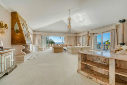 b6a3983b35454cf38ccc930065d90605 - 3