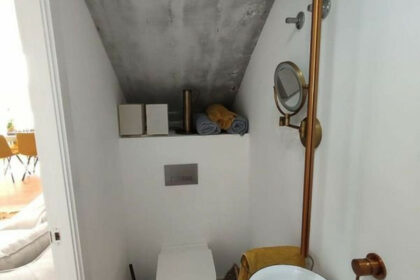 b6ab49d9d84c3cfaeaaf06a41e5a0544 - 18