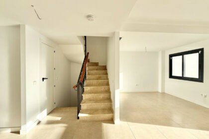 b833a8e286001d497f0059f4786e09e9 - 14