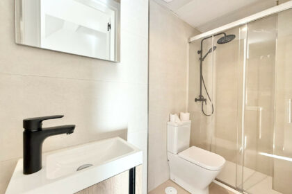 b833a8e286001d497f0059f4786e09e9 - 15