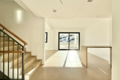 b833a8e286001d497f0059f4786e09e9 - 3