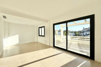 b833a8e286001d497f0059f4786e09e9 - 4