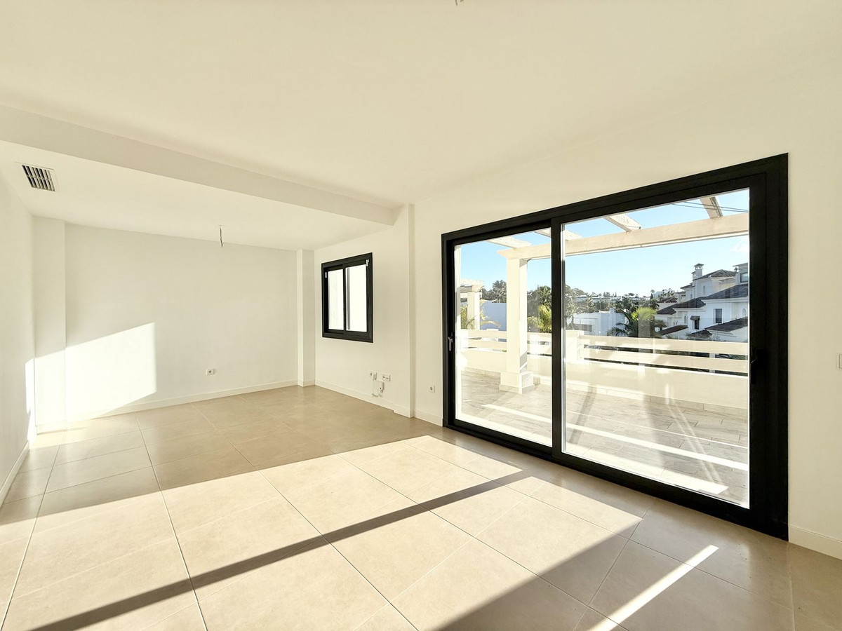 b833a8e286001d497f0059f4786e09e9 - 4