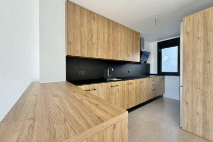 b833a8e286001d497f0059f4786e09e9 - 9