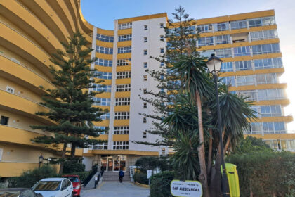 b8c3749338e61a371777ee9837ab5ca6 - 18