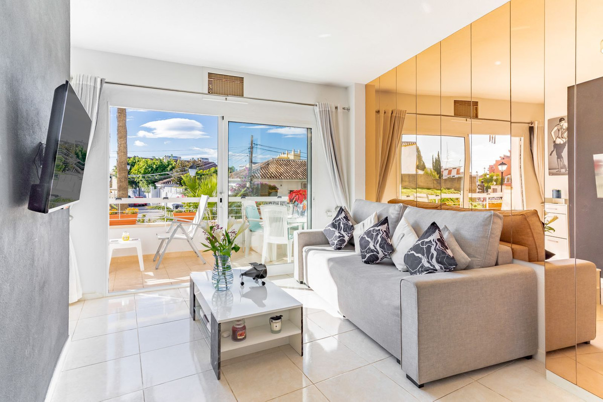 b8c3749338e61a371777ee9837ab5ca6 - 4