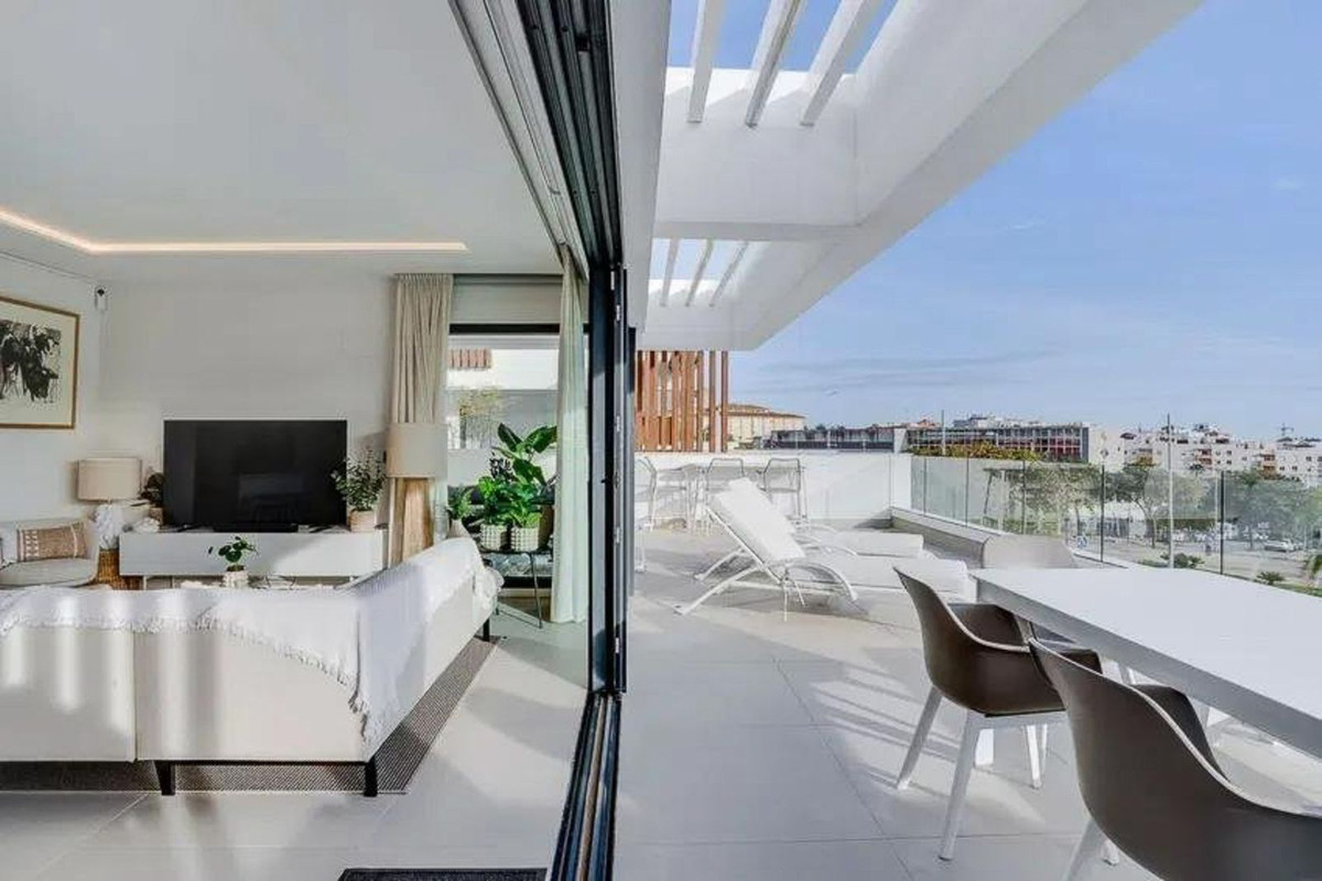 b91ed7186b8bcef5a91e5bd28ff941af - 1