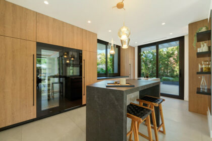 ba366a12b31ee7504bf6c58550e33d2c - 10