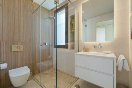 ba366a12b31ee7504bf6c58550e33d2c - 14