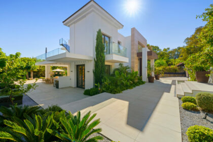 ba366a12b31ee7504bf6c58550e33d2c - 44