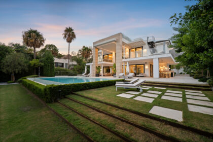 ba366a12b31ee7504bf6c58550e33d2c - 55