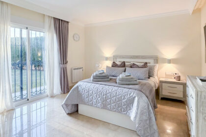 bab26af585dc98b7ace61a5a9bdd11e3 - 14