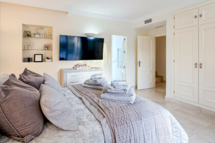 bab26af585dc98b7ace61a5a9bdd11e3 - 15