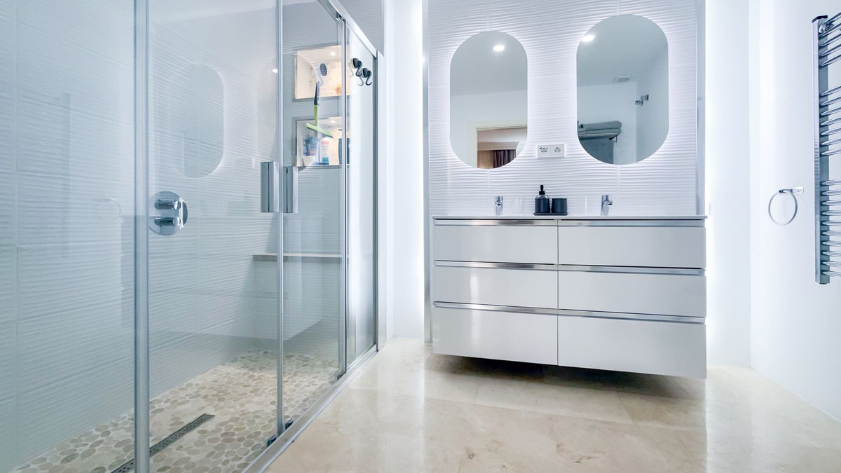 bab26af585dc98b7ace61a5a9bdd11e3 - 16