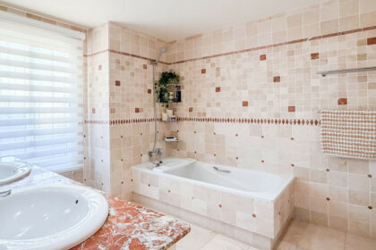 bab26af585dc98b7ace61a5a9bdd11e3 - 24