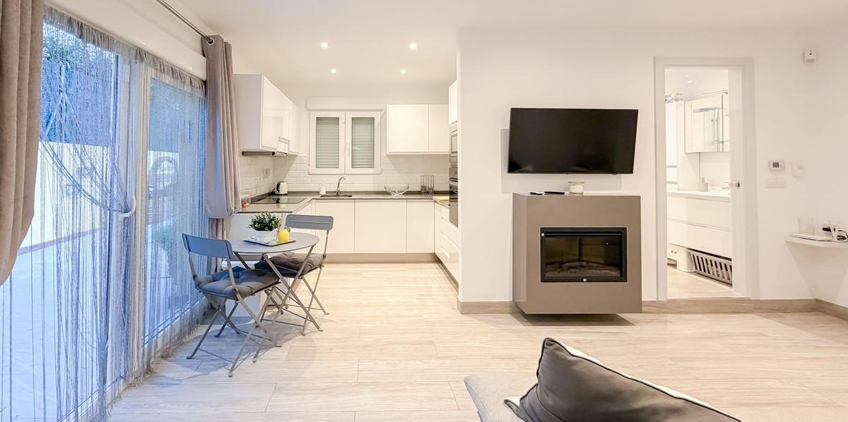 bab26af585dc98b7ace61a5a9bdd11e3 - 32