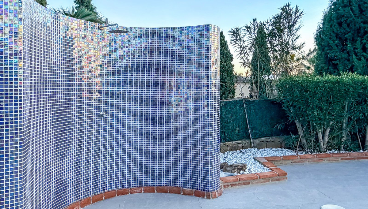 bab26af585dc98b7ace61a5a9bdd11e3 - 40