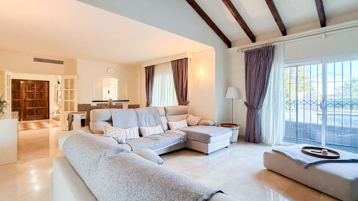 bab26af585dc98b7ace61a5a9bdd11e3 - 5