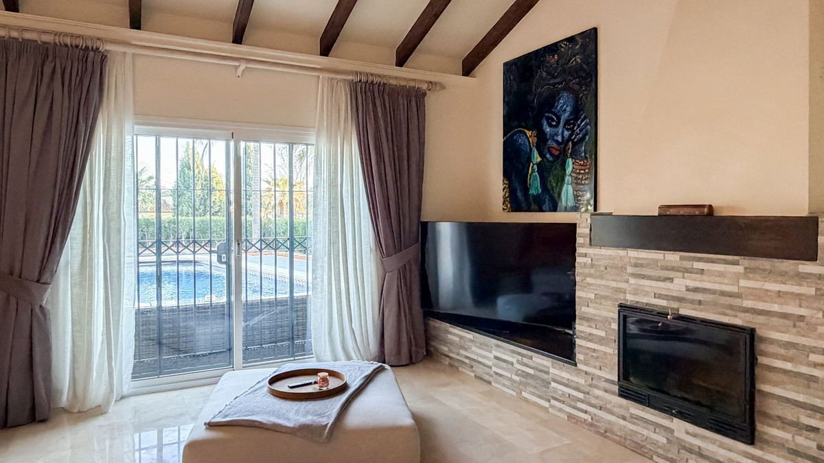 bab26af585dc98b7ace61a5a9bdd11e3 - 9