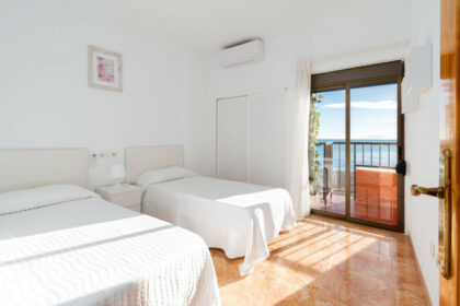 bb450c920b9d12cdf6c8dc5c7078422b - 7