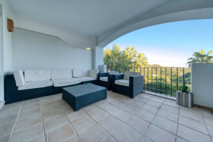 bbb623fb4c7e5828913dfd2ba64e307b - 24