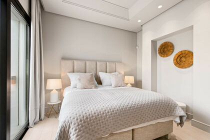 bbffe52ceadf446ce547f336959b0885 - 15