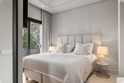 bbffe52ceadf446ce547f336959b0885 - 17