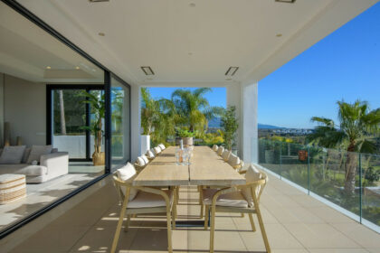 bbffe52ceadf446ce547f336959b0885 - 29