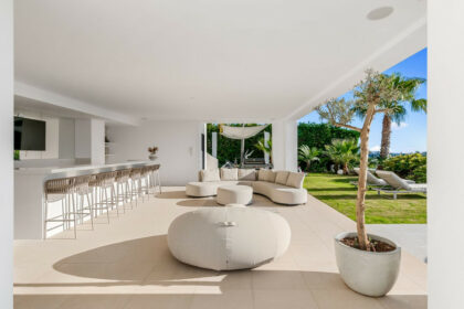 bbffe52ceadf446ce547f336959b0885 - 34