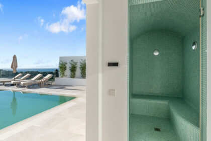 bbffe52ceadf446ce547f336959b0885 - 38