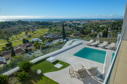 bbffe52ceadf446ce547f336959b0885 - 40