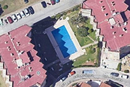 bc309bc7c57e0b50a9eb70367de345a4 - 11