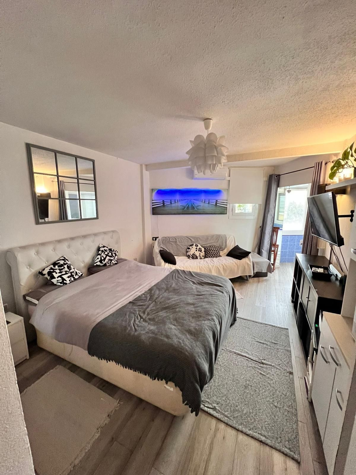 bc309bc7c57e0b50a9eb70367de345a4 - 7