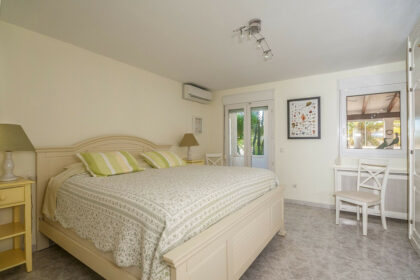 bec59cd982209010b15f891714644025 - 15