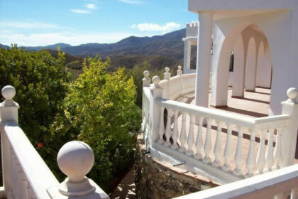 bf3dd0e9a5a2edc5c86487ddd3602807 - 18