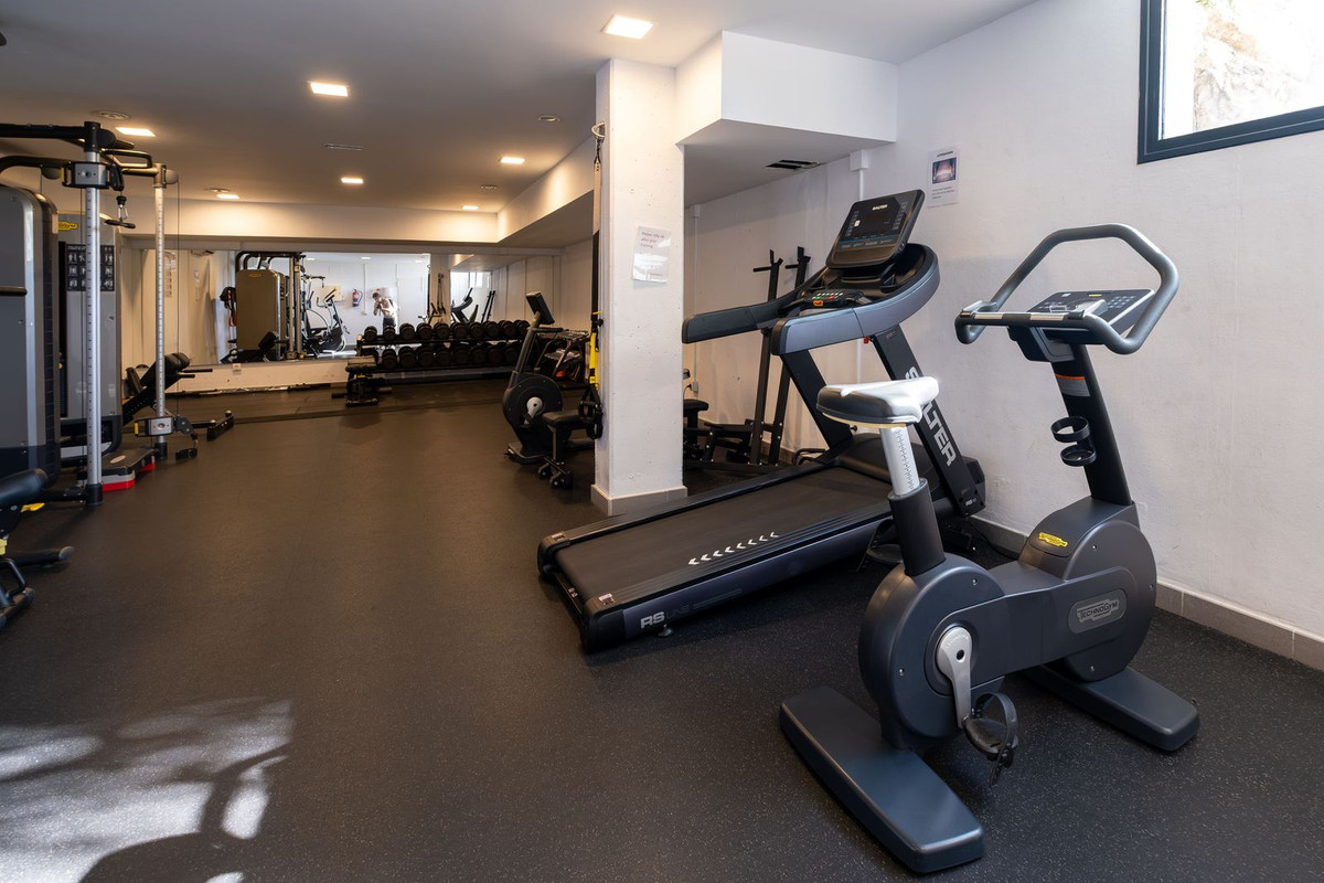 bf4a140dd3e464322188516360af32fa - 31