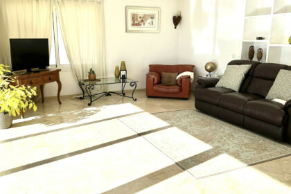 c0fecd3df251f0a59df8b88b053b8bf6 - 25