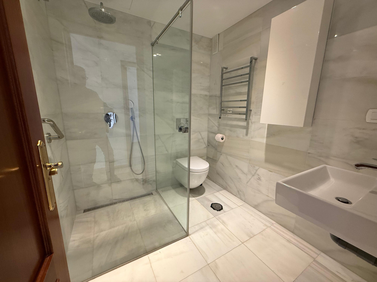 c1d7d88feebd2cfd25cdf722d07dcf4e - 10