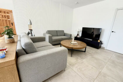 c6f198421f016daf729000bf328c9bc6 - 8