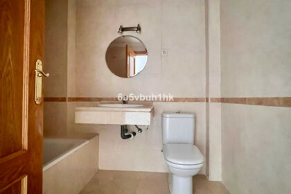 ca31ed134fb33f49d18279806bb62e85 - 17