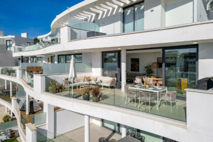 ca61273f9db99172b5014912e92267f6 - 15