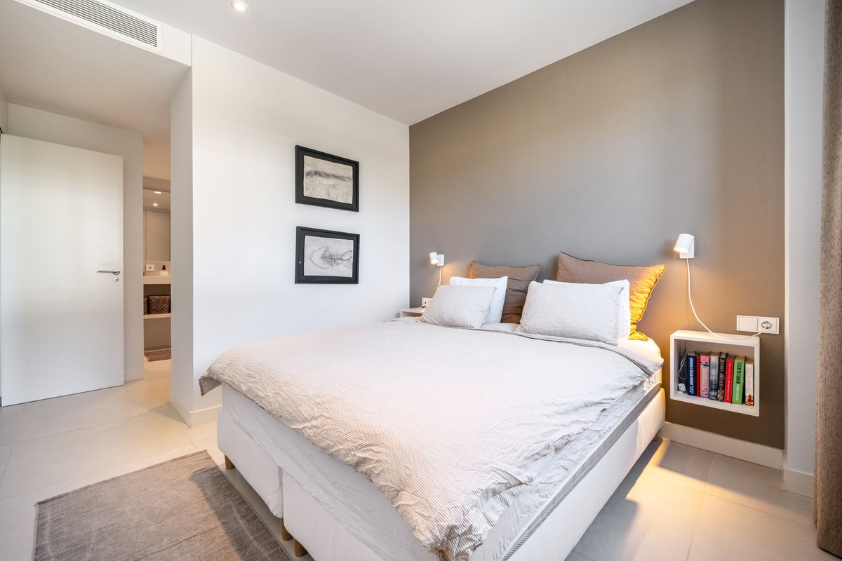 ca61273f9db99172b5014912e92267f6 - 16