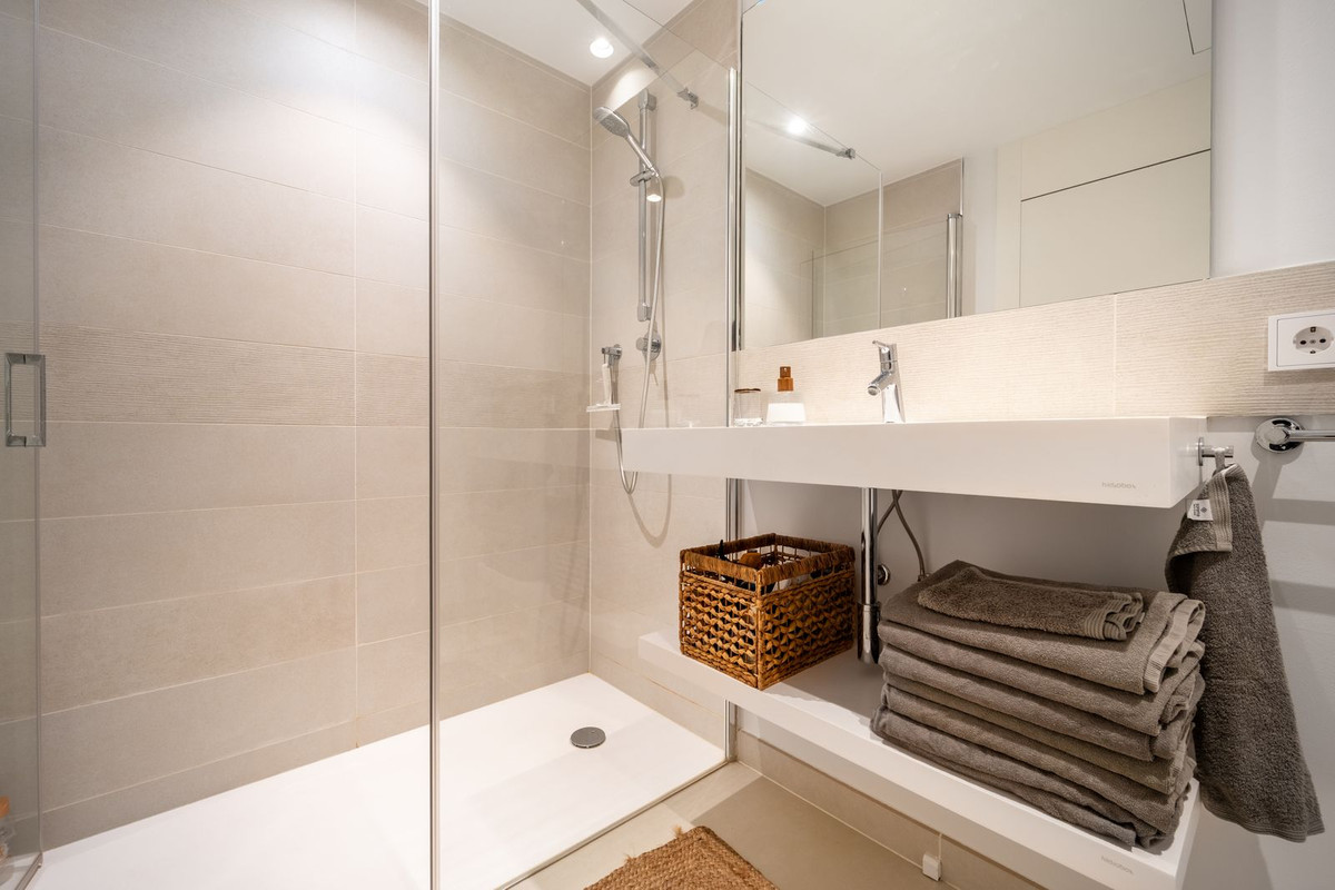 ca61273f9db99172b5014912e92267f6 - 25