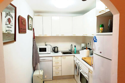 cbed7efab3d20bd4bdadad6193e29292 - 12