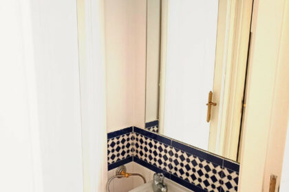 cbed7efab3d20bd4bdadad6193e29292 - 25